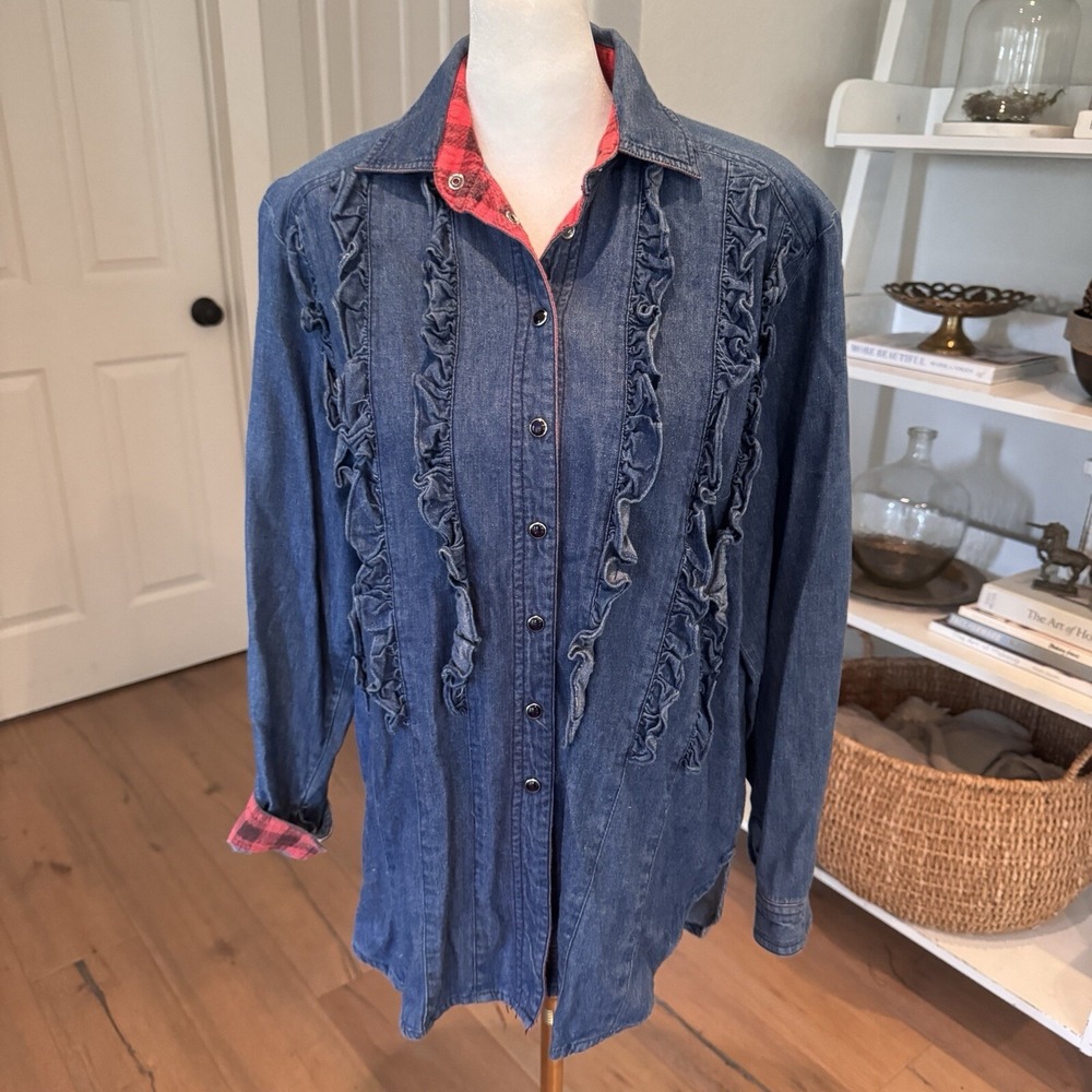 Diane Gilman Denim Ruffle Front Shirt Medium Wash Plaid Trim Snap Button Size M